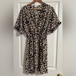 Everly Leopard Print Wrap Dress, Size Large‎